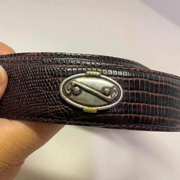 FootJoy Brown Leather Golf Belt Silver Buckle Embossed Croc Pattern Adjustable - Picture 2 of 8